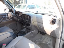 2006 TOYOTA SEQUOIA SR5 SILVER 4.7 AT 4WD Z20305